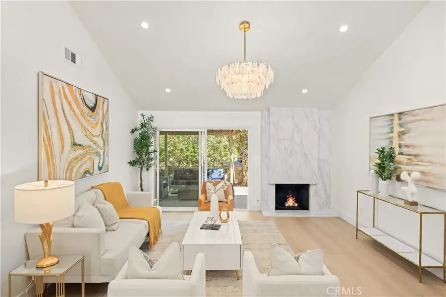 15 Eucalyptus, Irvine, CA 92612 - #2