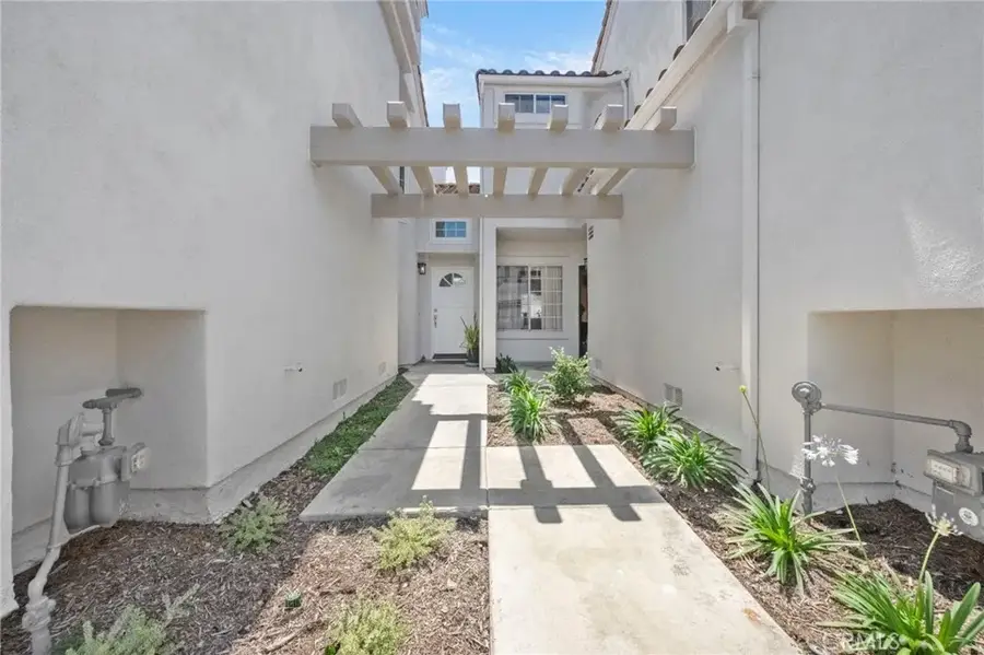 10 Agostino, Irvine, CA 92614 - #3