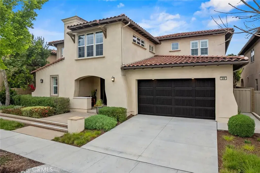 208 Radial, Irvine, CA 92618 - #1