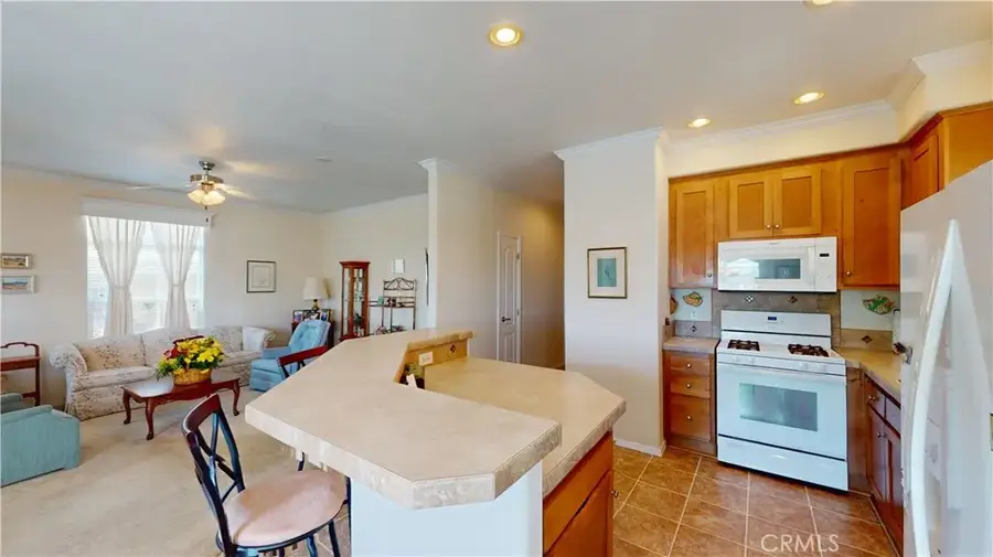 211 Albatross, Fountain Valley, CA 92708 - #3