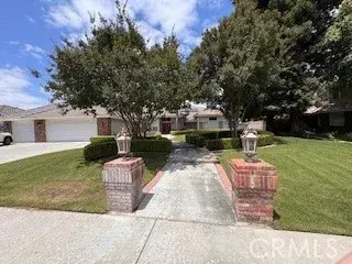 8804 Omeara Court, Bakersfield, CA 93311