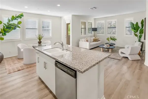 928 E Twill Court, Anaheim, CA 92802