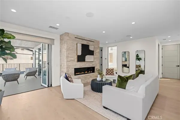 611 Marguerite #B, Corona Del Mar, CA 92625