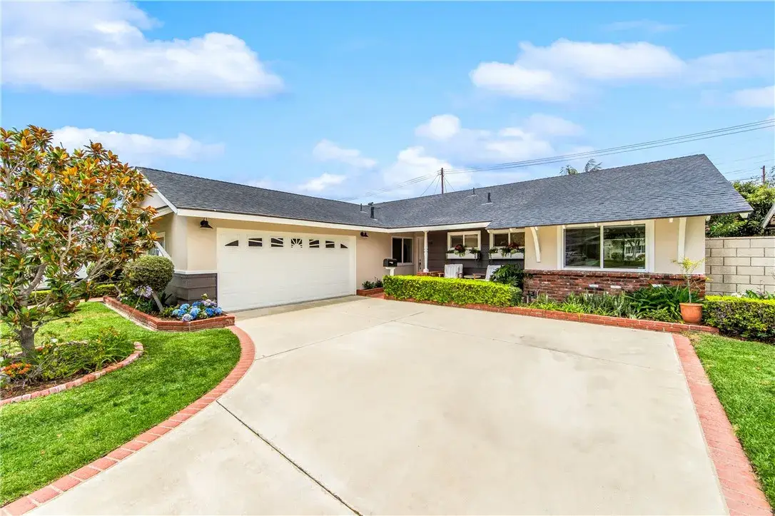 10441 Sunday, Huntington Beach, CA 92646 - #1