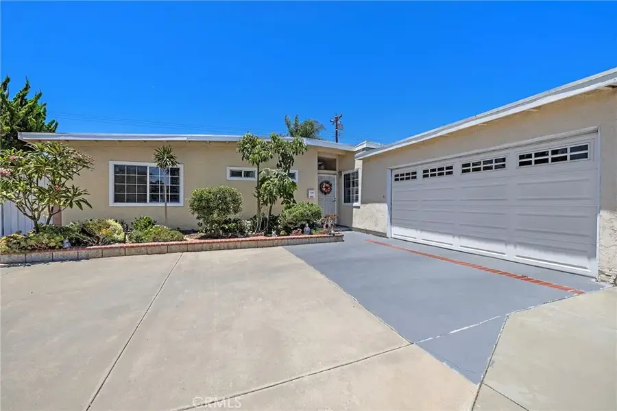 8407 Locust, Buena Park, CA 90620 - #3