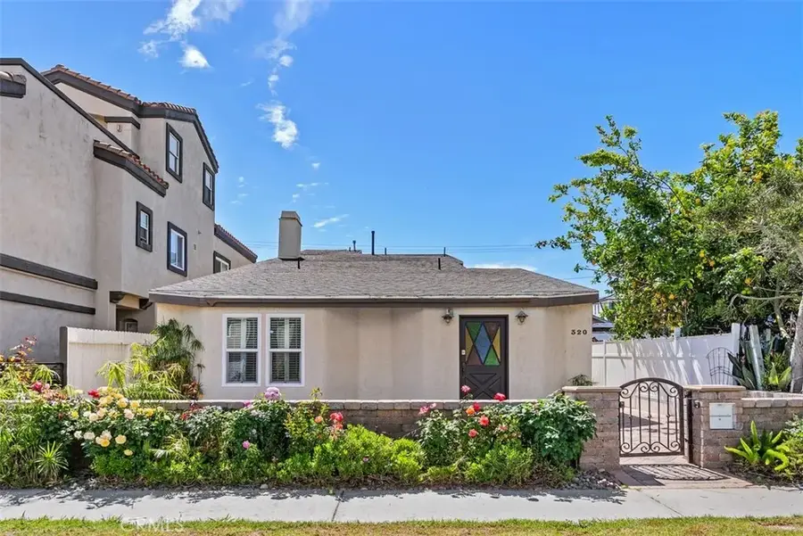 320 7th, Huntington Beach, CA 92648 - #2
