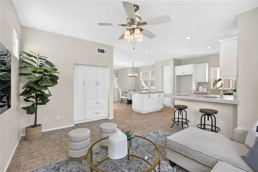 6 Madagascar, Irvine, CA 92618 - #3