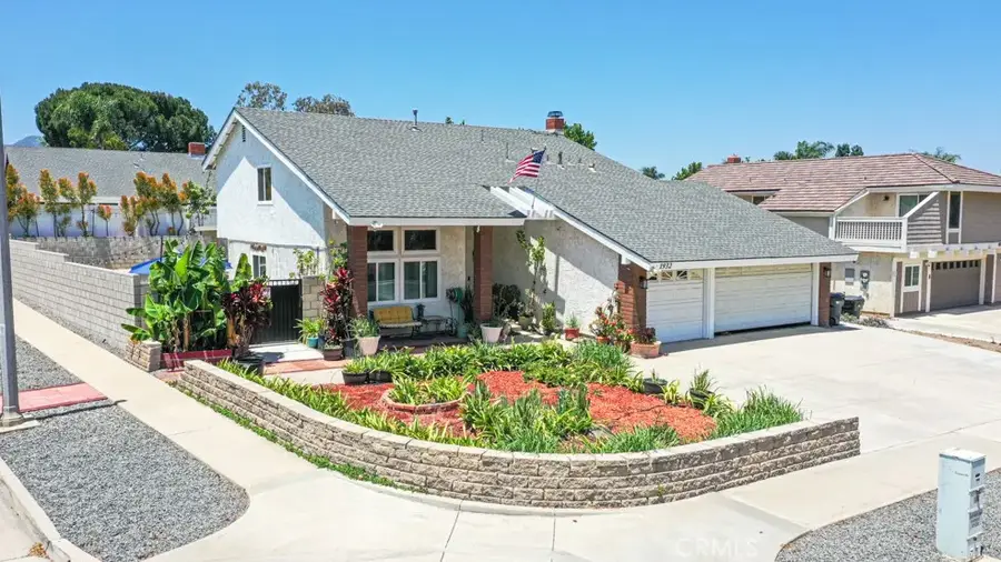 1932 Kellogg, Corona, CA 92879 - #2