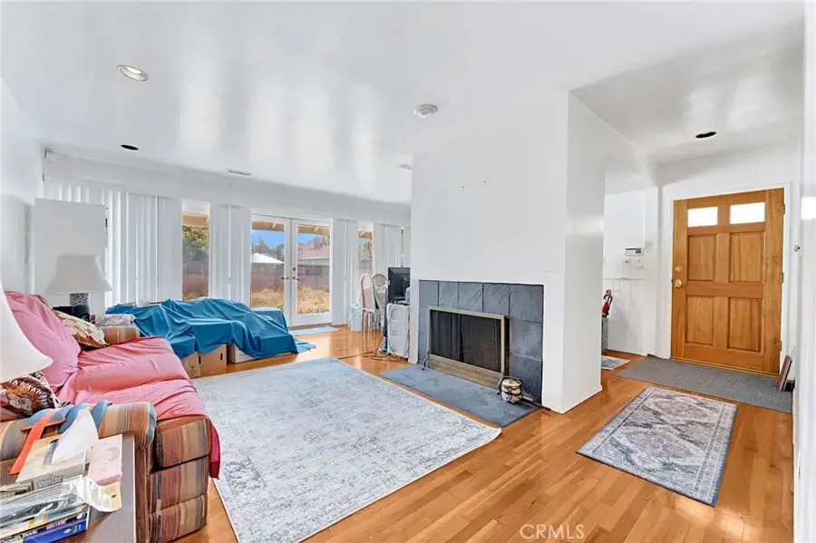 6812 E La Marimba, Long Beach, CA 90815 - #3