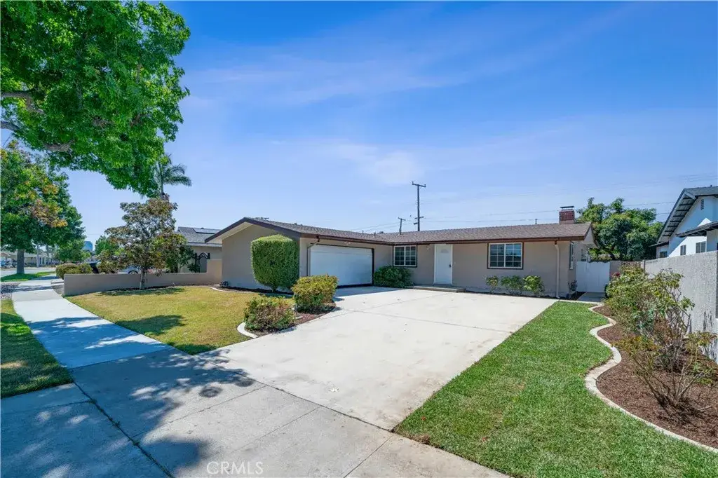 2003 W Willow Avenue, Orange, CA 92868 - #1