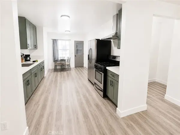 210 S Raitt, Santa Ana, CA 92703