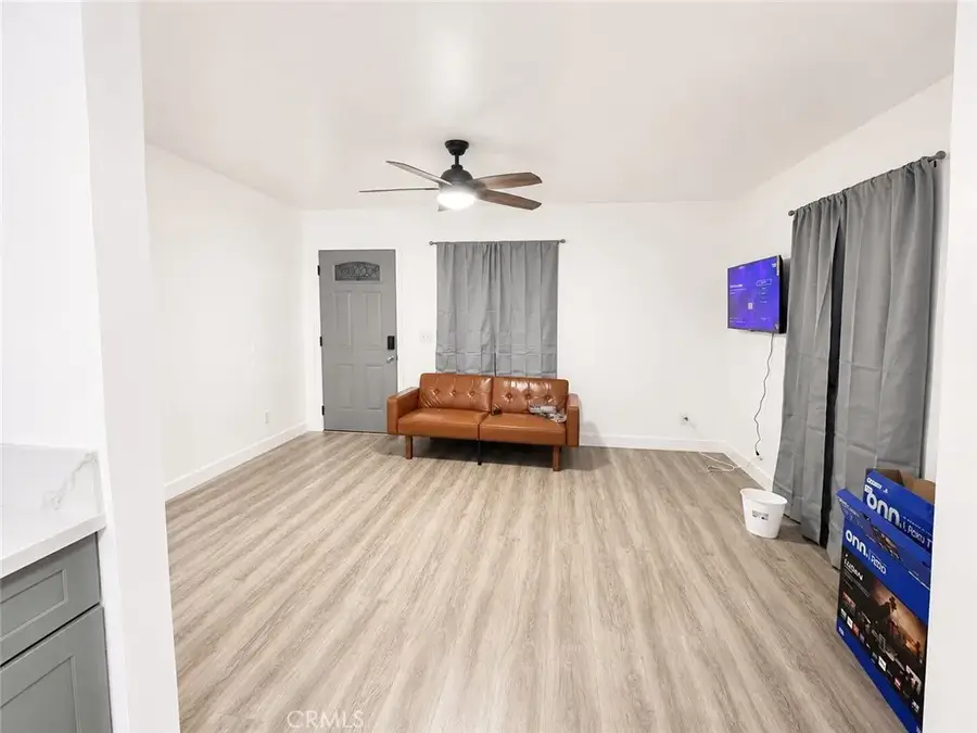 210 S Raitt, Santa Ana, CA 92703 - #2