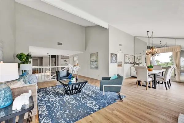 22 Rocky Knoll, Irvine, CA 92612