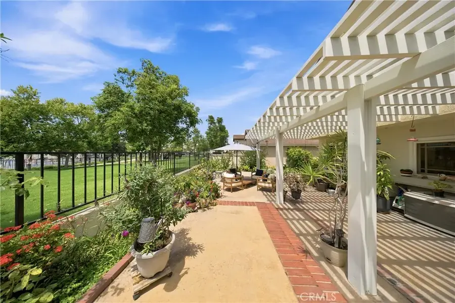 8 Autumn Oak, Irvine, CA 92604 - #2