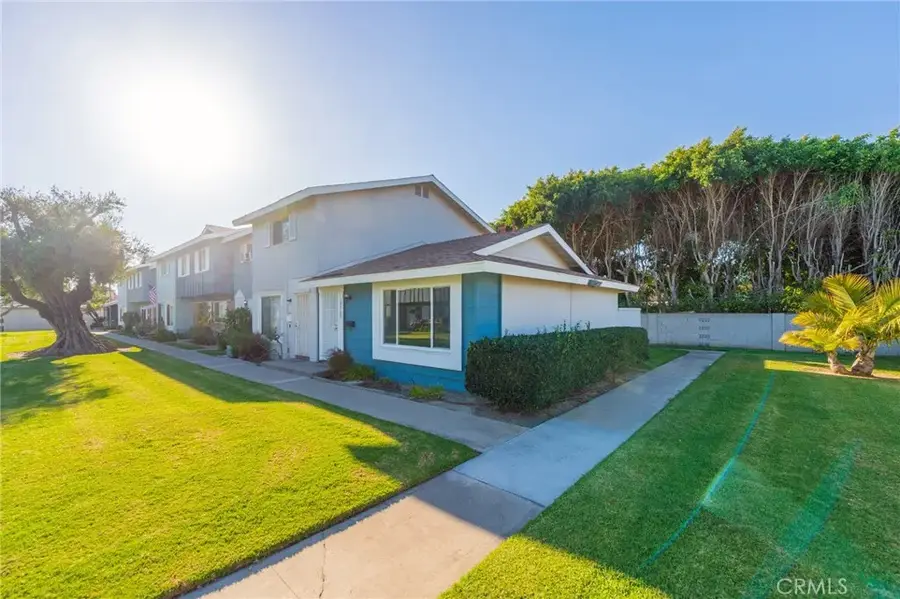 19760 Kingswood, Huntington Beach, CA 92646 - #3