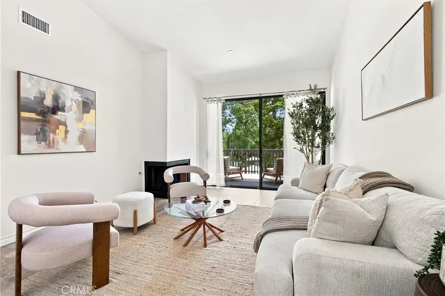 2538 W Macarthur Boulevard #J, Santa Ana, CA 92704 - #2