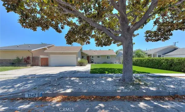 1342 W Southgate, Fullerton, CA 92833