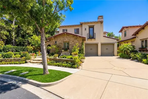 21 Rose Trellis, Irvine, CA 92603