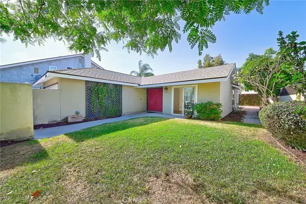 4805 E Tanglewood, Anaheim, CA 92807