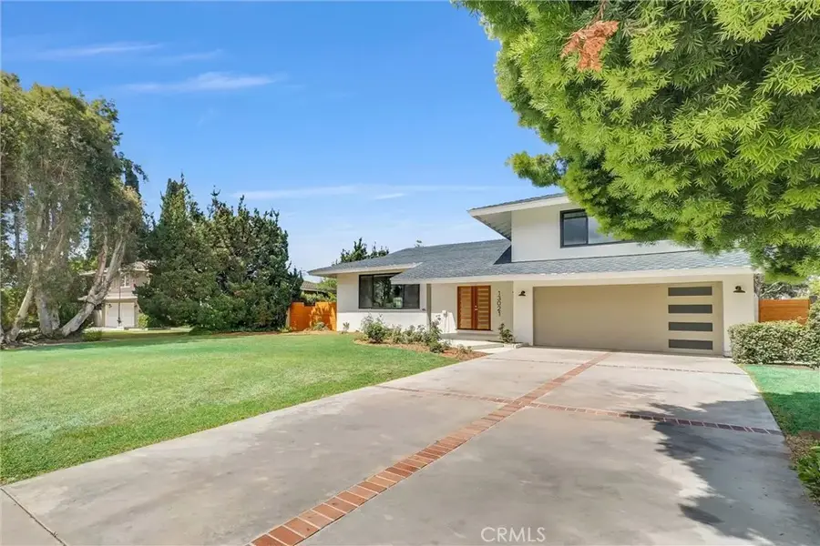 13021 Flint, Santa Ana, CA 92705 - #2