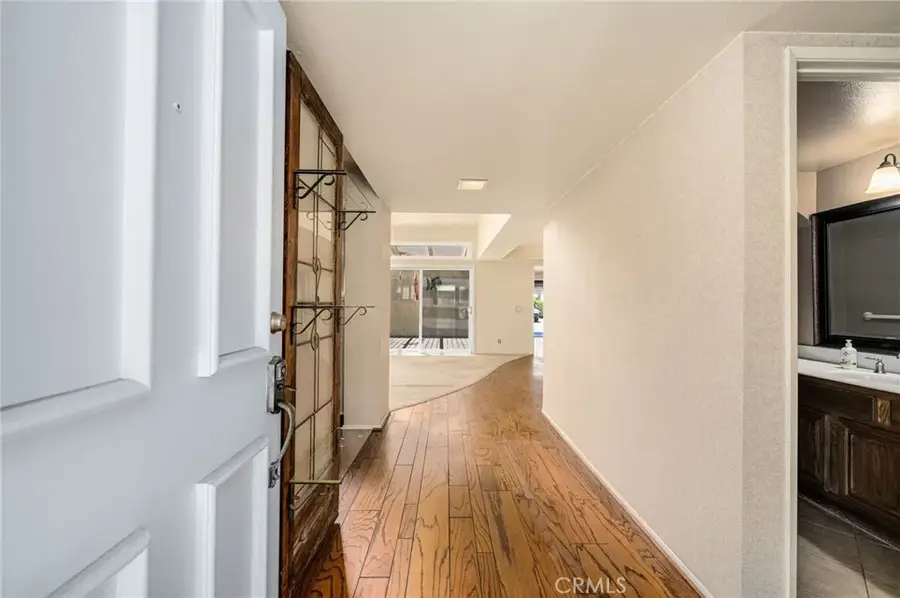 65 Claret, Irvine, CA 92614 - #3