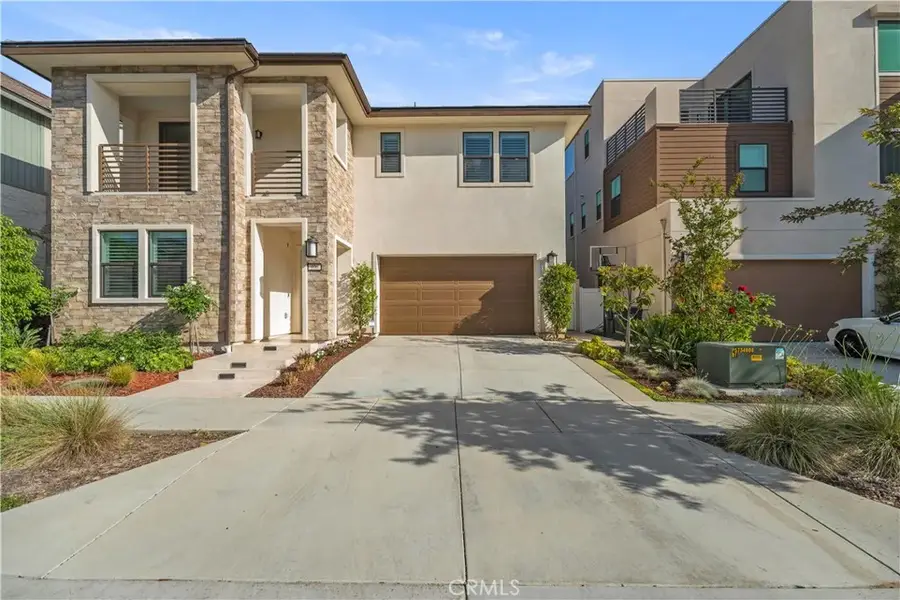 370 Sawbuck, Irvine, CA 92618 - #2