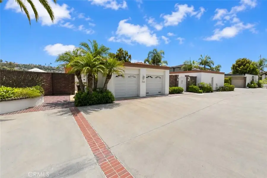7343 Almaden, Carlsbad, CA 92009 - #2