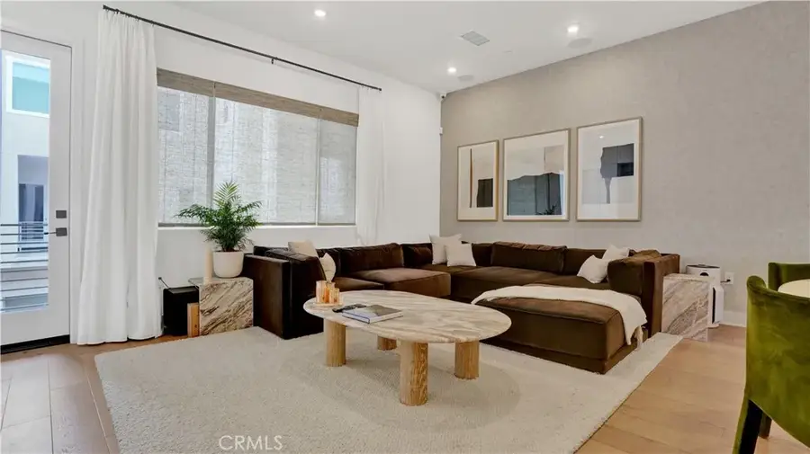 7240 Alchemy Circle, Huntington Beach, CA 92647 - #3