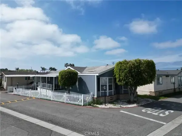 6301 Warner #88, Huntington Beach, CA 92647