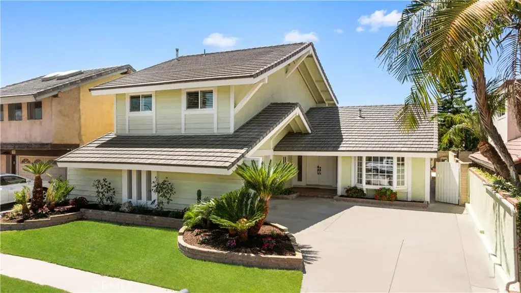 13791 Solitaire, Irvine, CA 92620 - #1