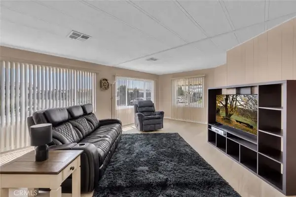 6741 Lincoln #32, Buena Park, CA 90620