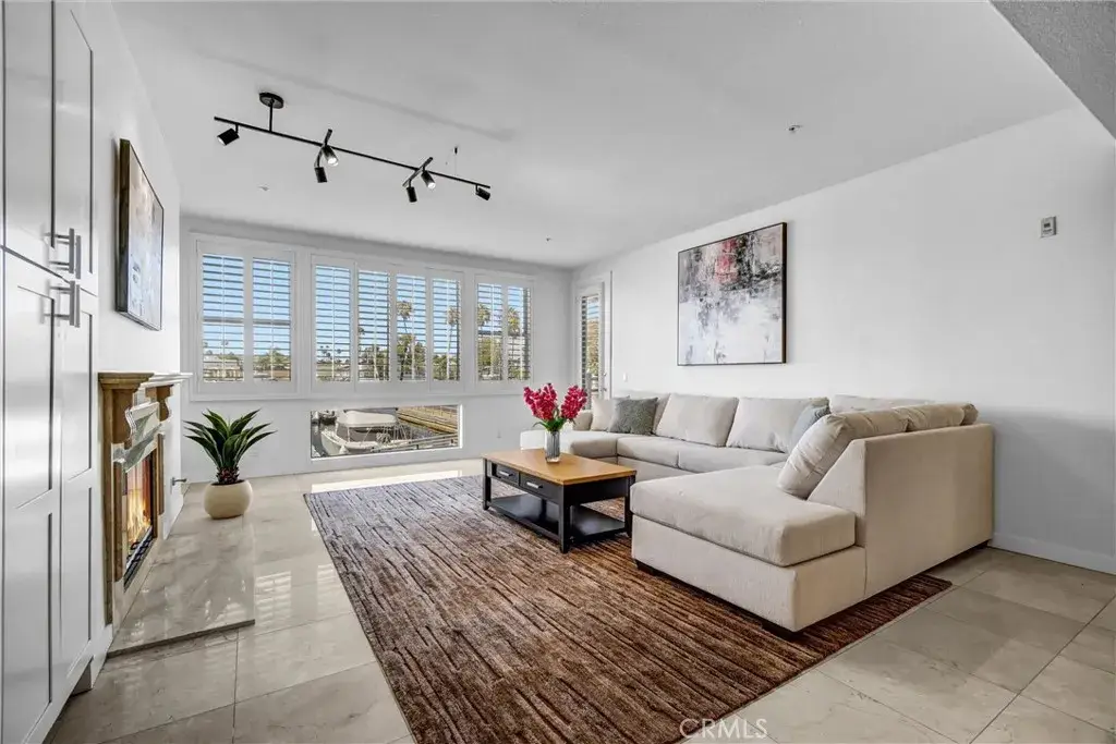 4167 Warner Avenue, Huntington Beach, CA 92649 - #1