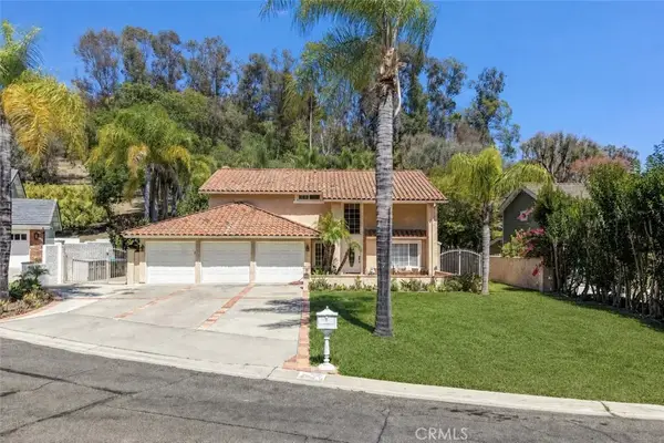 26576 Stetson, Laguna Hills, CA 92653