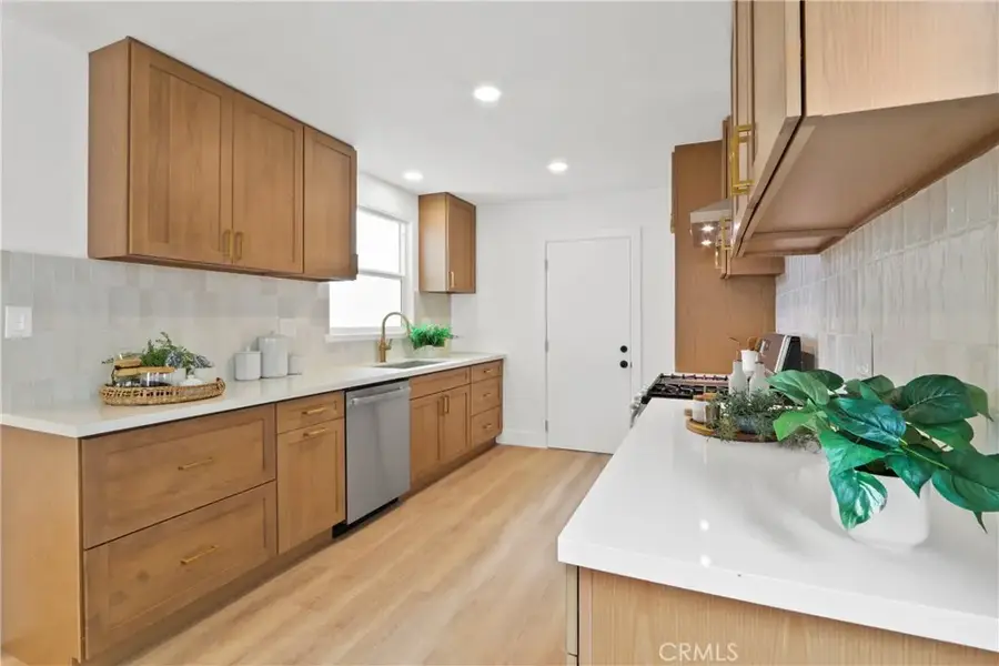 802 Bejay Place, San Pedro, CA 90731 - #3
