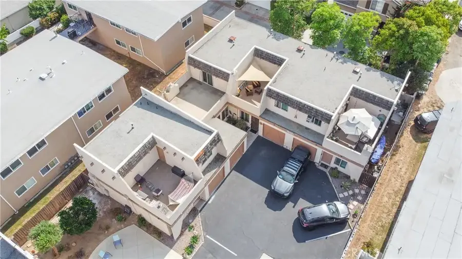 18911 Florida Street, Huntington Beach, CA 92648 - #2