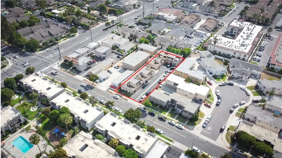 18911 Florida Street, Huntington Beach, CA 92648 - #3