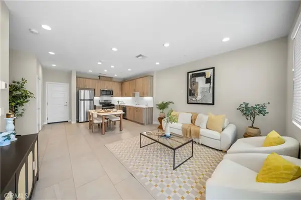 4016 E Peony Paseo Unit #4, Ontario, CA 91761