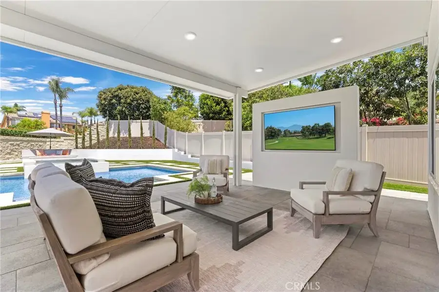 1 Hazelbranch, Aliso Viejo, CA 92656 - #3