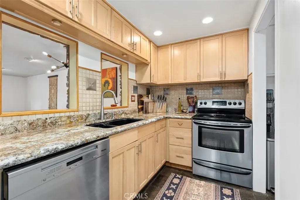 23821 Hillhurst Dr #4, Laguna Niguel, CA 92677 - #1