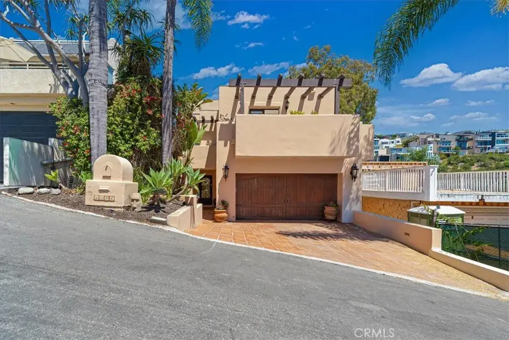 1046 Oro, Laguna Beach, CA 92651 - #1