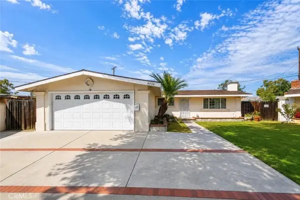 4213 W Roberts, Santa Ana, CA 92704