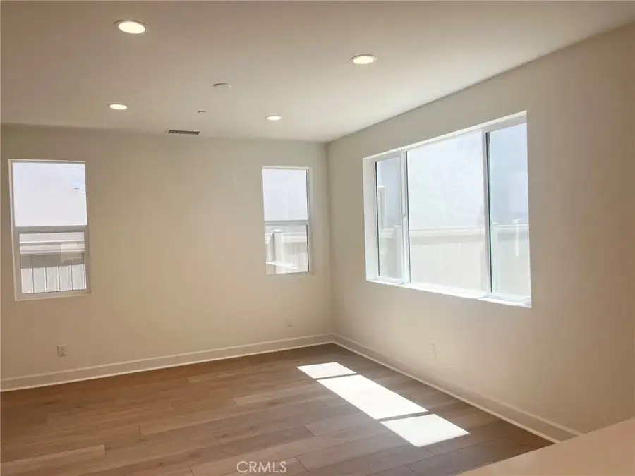 497 Tracy Place, San Buenaventura Ventura, CA 93004 - #3