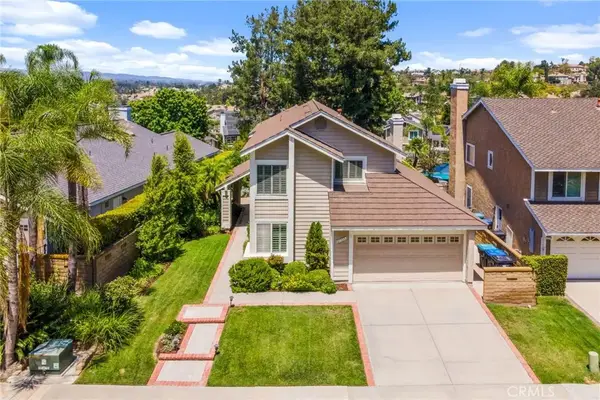 27555 Chantada, Mission Viejo, CA 92692