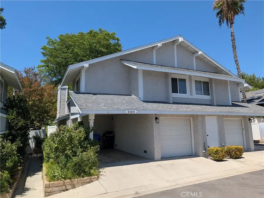 25255 Avenida Dorena, Newhall, CA 91321 - #2
