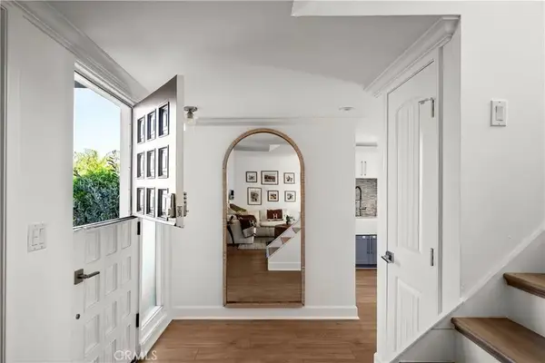 368 Genoa, Costa Mesa, CA 92627