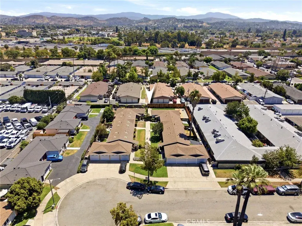 219 S Oak Street, Orange, CA 92866 - #1