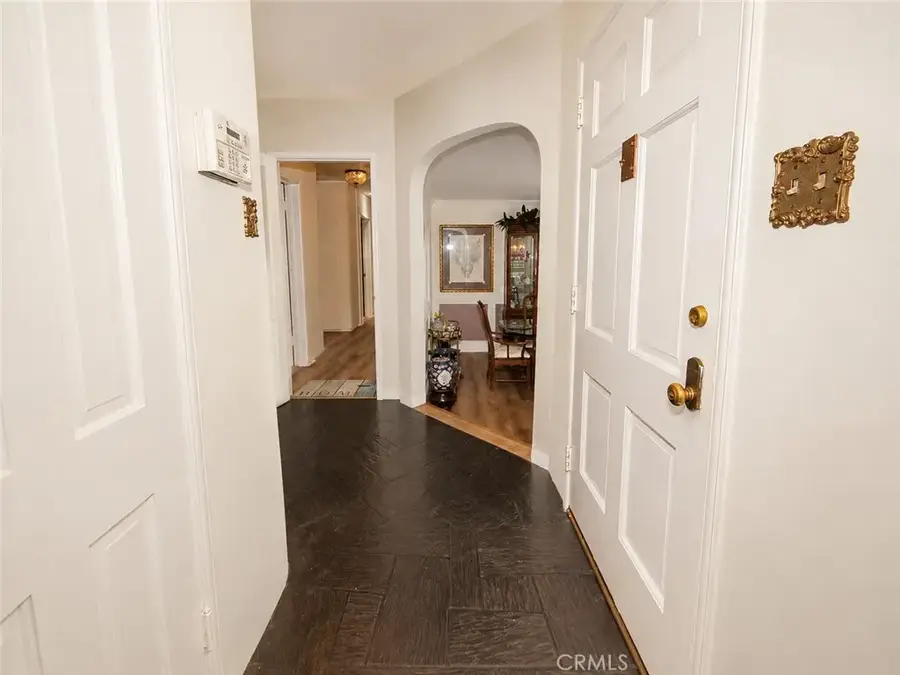 5138 Southridge, Los Angeles, CA 90043 - #3