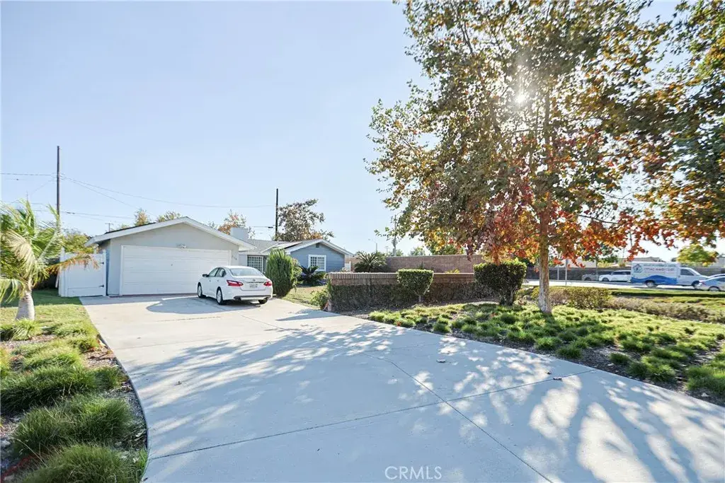 2186 W Huntington, Anaheim, CA 92801 - #1