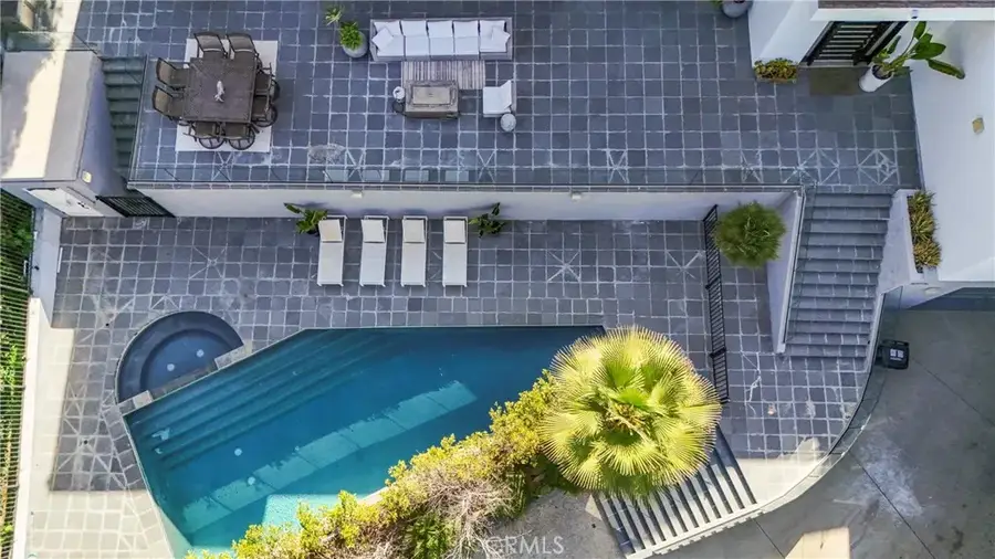 12148 Travis, Los Angeles, CA 90049 - #2