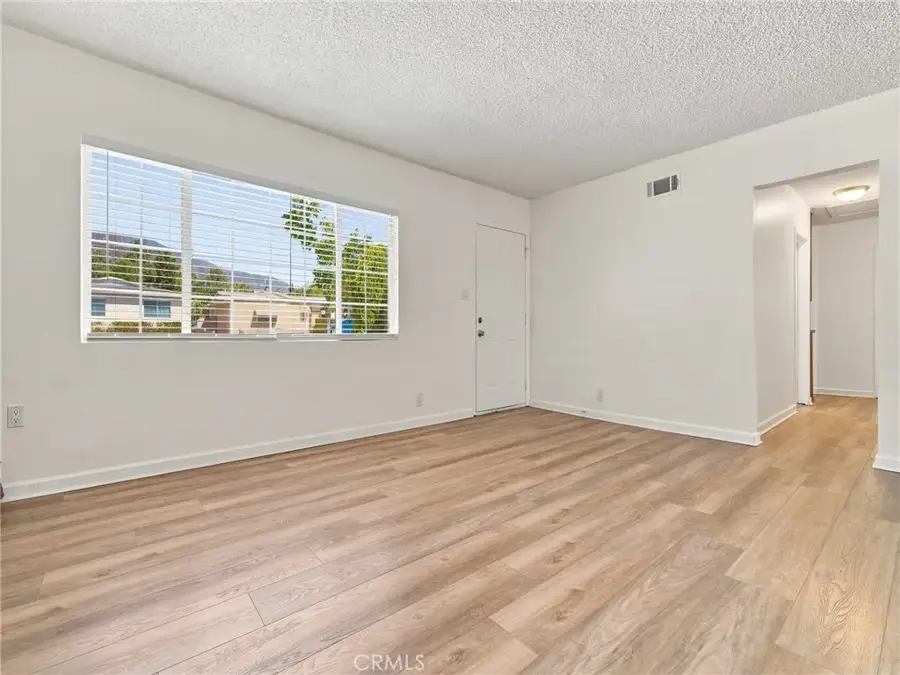 11137 Parr Avenue, Sunland, CA 91040 - #3